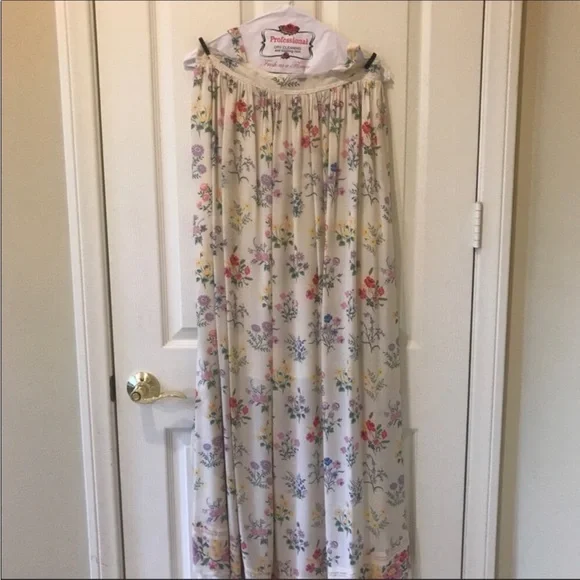 Spell Posy Maxi Dress - Picture 2 of 7